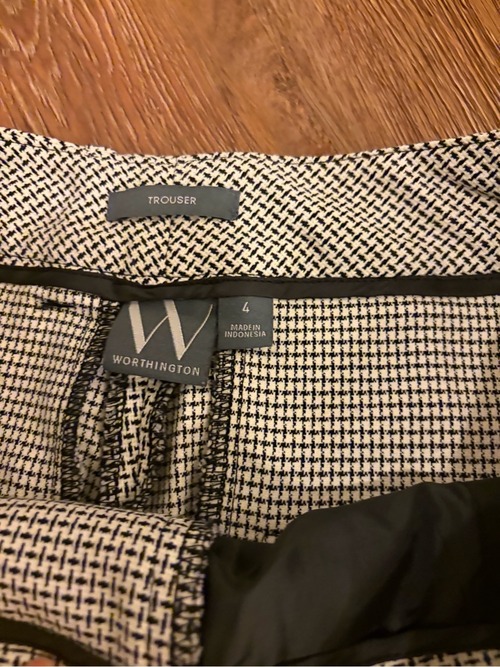 Worthington Trousers - Picture 3 of 7